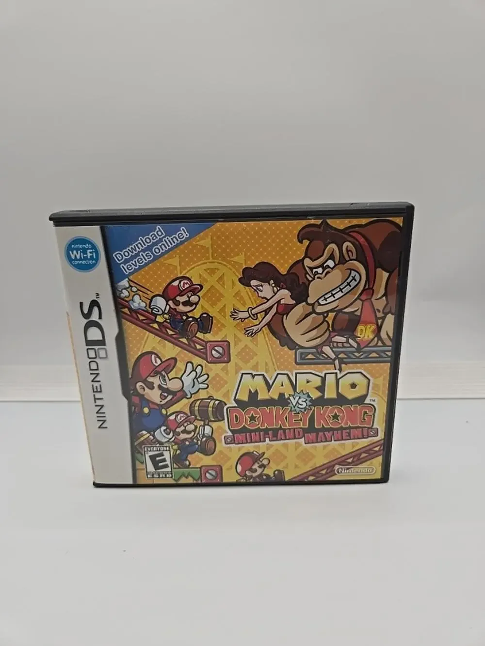 Mario vs. Donkey Kong: Mini-Land Mayhem Nintendo DS Video Game Complete In Box